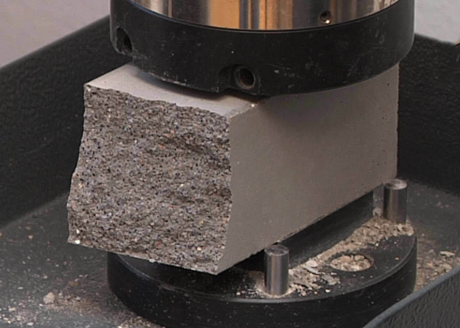 Проверка прочности бетонного изделия