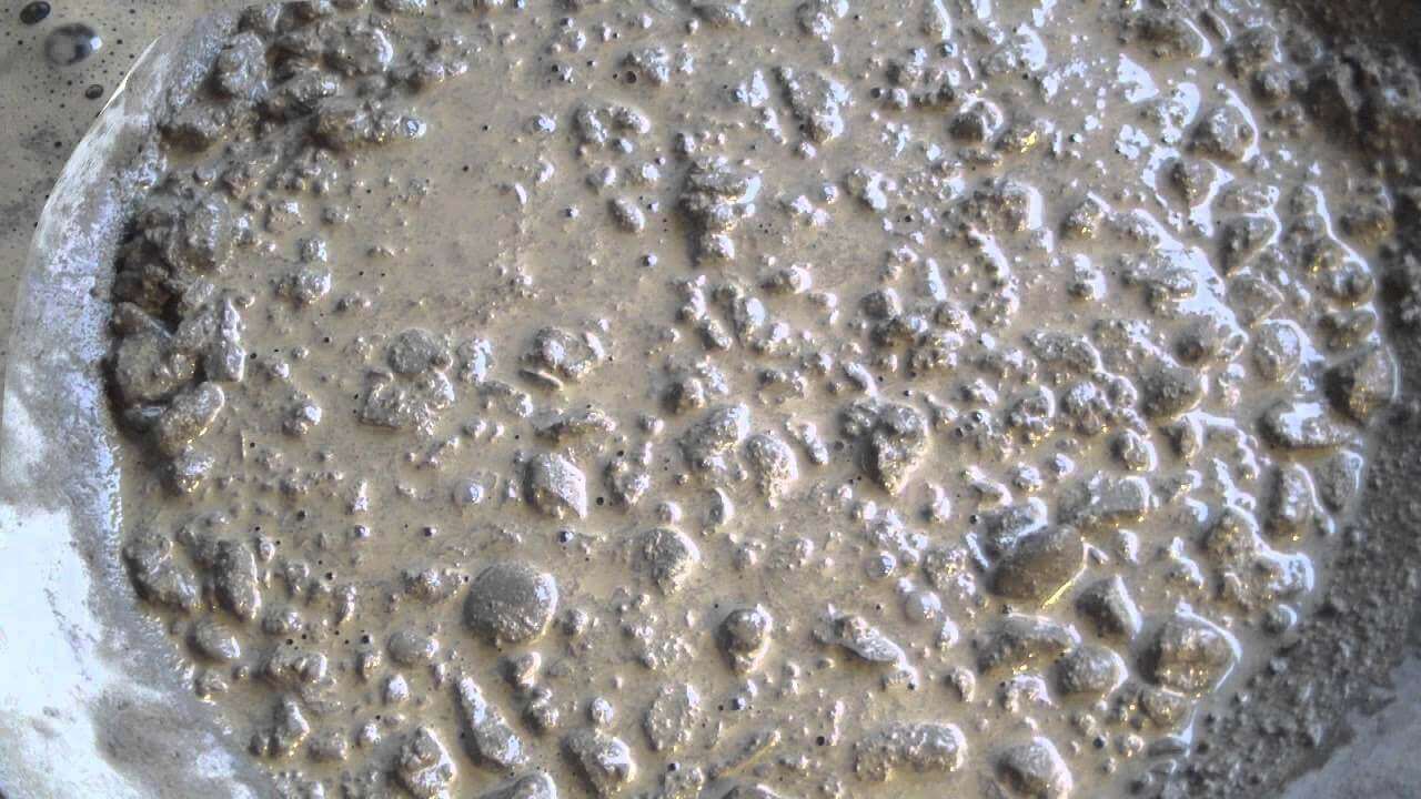 Фото пример расслоения бетона
